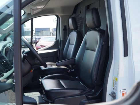 Used 2021 Ford Transit 250 Low Roof RWD image 17