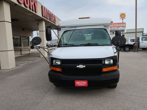 Used 2008 Chevrolet Express 3500 w/ School Bus Package image 2