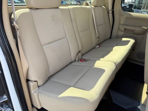 Used 2011 Chevrolet Silverado 1500 LT w/ All-Star Edition RWD image 16