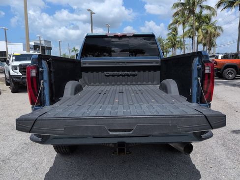 Used 2024 GMC Sierra 2500 Denali w/ Denali Reserve Package AWD/4WD image 13