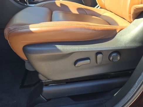 Used 2024 Subaru Ascent Touring w/ Popular Package #2 image 24