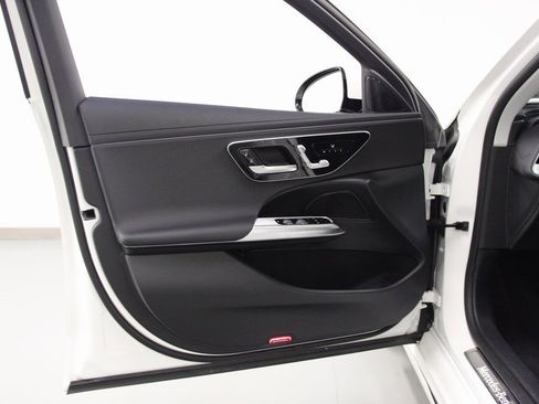 Certified 2024 Mercedes-Benz E 350 4MATIC Sedan image 18