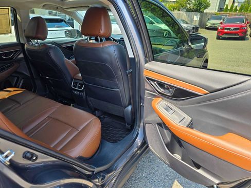 Used 2021 Subaru Outback Touring AWD/4WD image 13