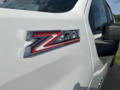 New 2026 Chevrolet Silverado 2500 Custom w/ Custom Value Package AWD/4WD image 5