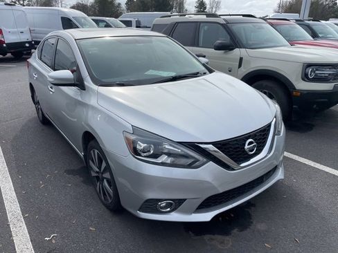 Used 2016 Nissan Sentra SL w/ Technology Package image 2