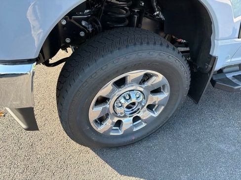 New 2026 Ford F250 Lariat w/ Chrome Package AWD/4WD image 8