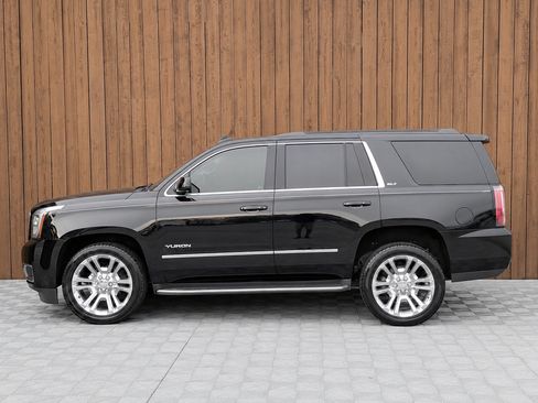 Used 2020 GMC Yukon SLT w/ Premium Edition RWD image 16