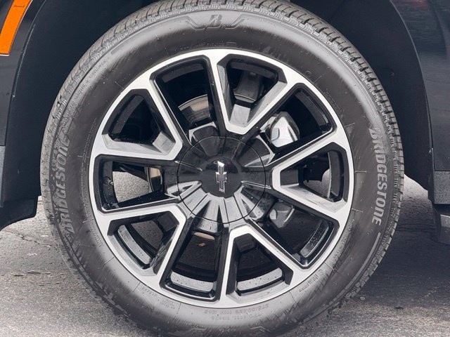 Used 2026 Chevrolet Tahoe RST w/ Comfort Package AWD/4WD image 11