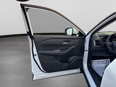 New 2026 Nissan Rogue SV image 13