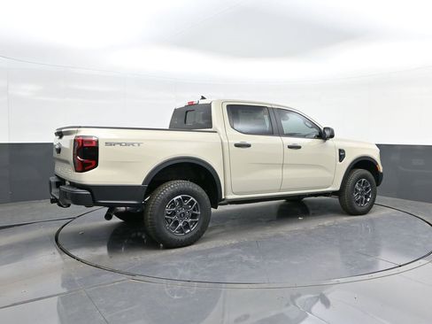 New 2025 Ford Ranger XLT w/ Equipment Group 301A High image 15