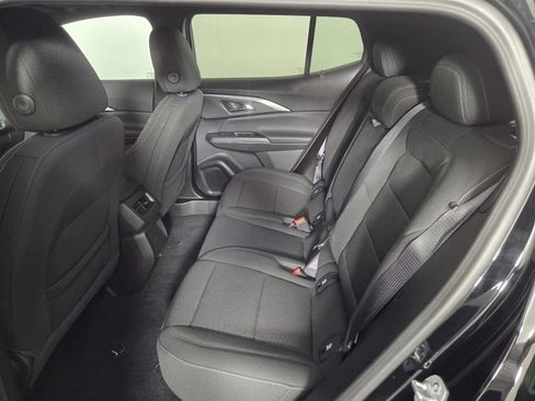 Used 2025 Chevrolet Equinox EV LT FWD image 24
