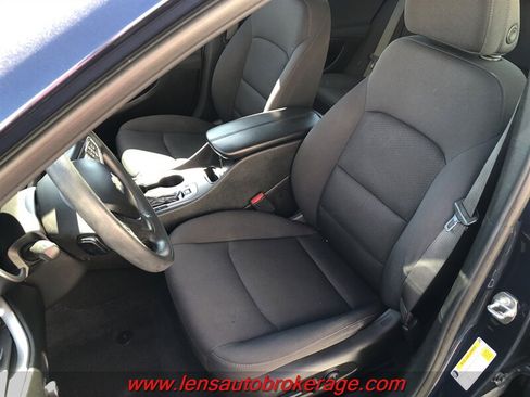 Used 2022 Chevrolet Malibu LT FWD image 12