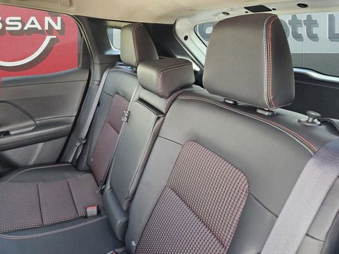 New 2026 Nissan Kicks SR w/ Illumination Package FWD image 25