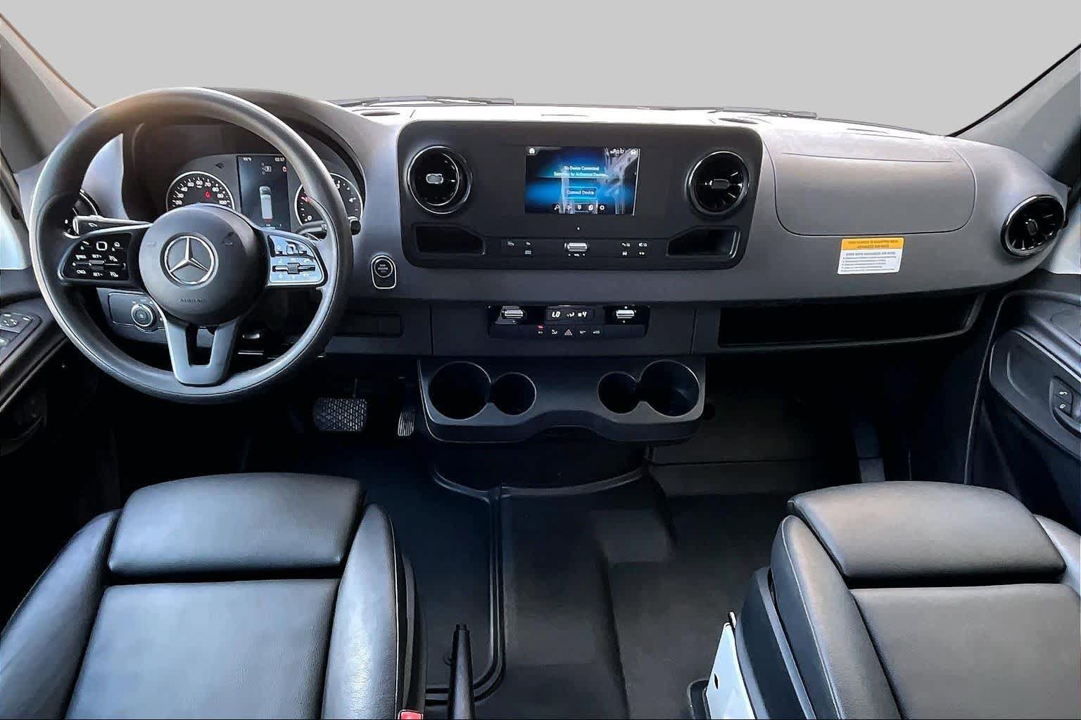 Used 2024 Mercedes-Benz Sprinter 3500 image 16