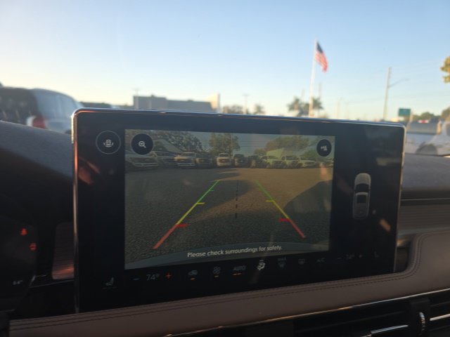 Used 2024 Lincoln Corsair FWD image 17