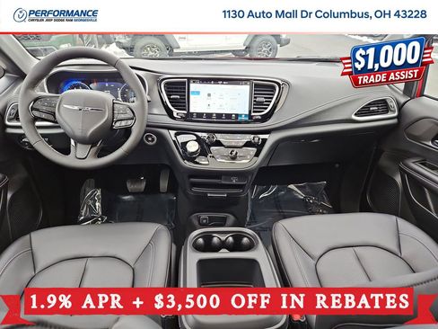 New 2026 Chrysler Pacifica Select w/ S Appearance Package AWD/4WD image 17