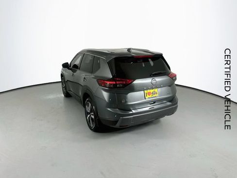 Certified 2024 Nissan Rogue SL w/ SL Premium Package FWD image 7