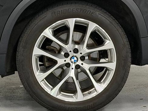 Used 2024 BMW X5 xDrive40i w/ Parking Assistance Package AWD/4WD image 8