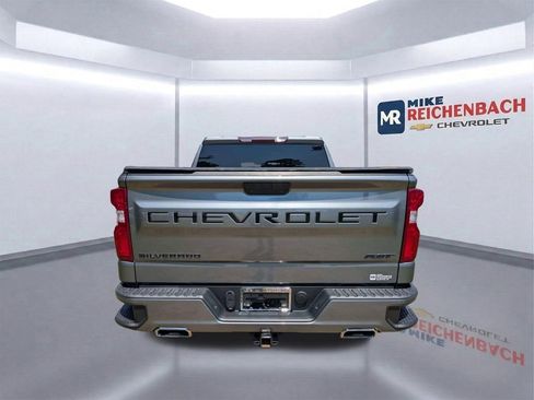 Used 2021 Chevrolet Silverado 1500 RST w/ Z71 Off-Road Package AWD/4WD image 4