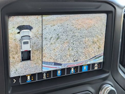 Used 2021 GMC Sierra 1500 AT4 w/ AT4 Value Package AWD/4WD image 19