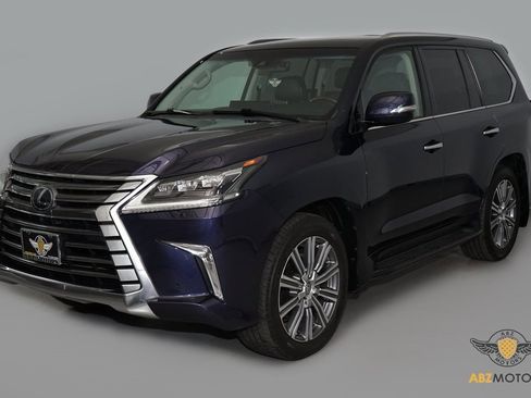Used 2017 Lexus LX 570 4WD image 3