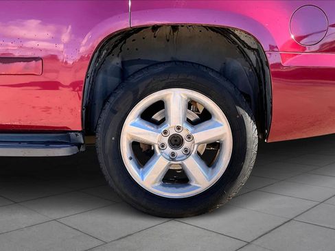 Used 2007 Chevrolet Tahoe LTZ w/ LTZ Preferred Equipment Group image 9