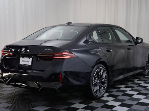 New 2026 BMW 540i xDrive w/ Executive Package image 17