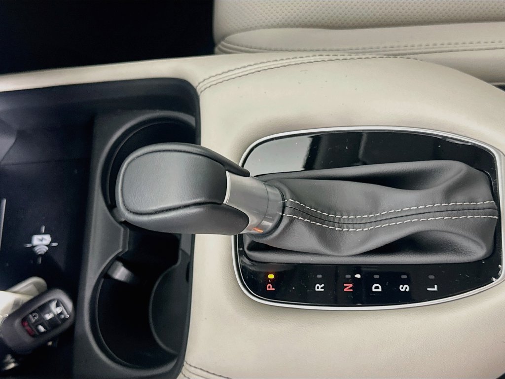 New 2027 Honda HR-V EX-L image 14