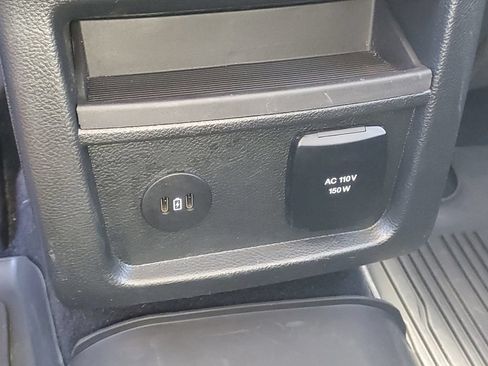 Used 2022 Ford Edge SEL w/ Convenience Package AWD/4WD image 16
