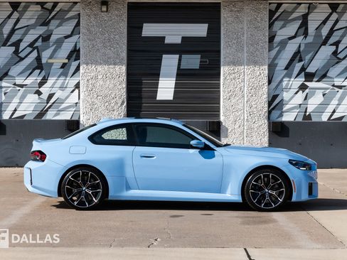 Used 2024 BMW M2 image 17