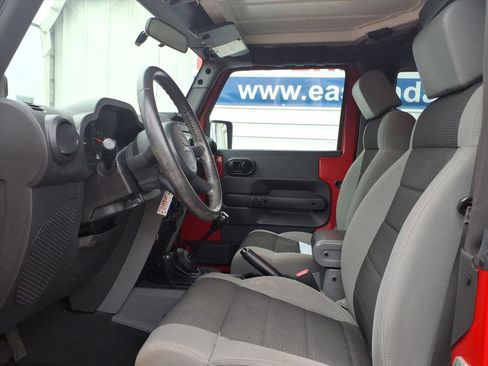 Used 2007 Jeep Wrangler X image 6