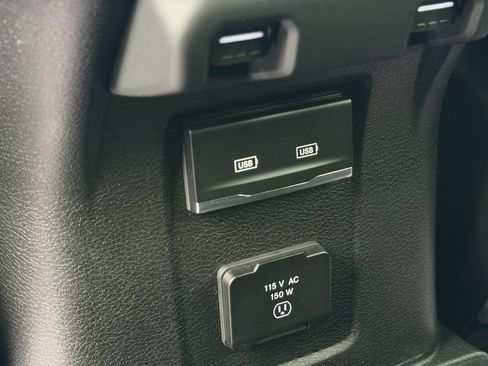 New 2026 Jeep Wrangler Unlimited Sahara w/ Technology Group AWD/4WD image 20