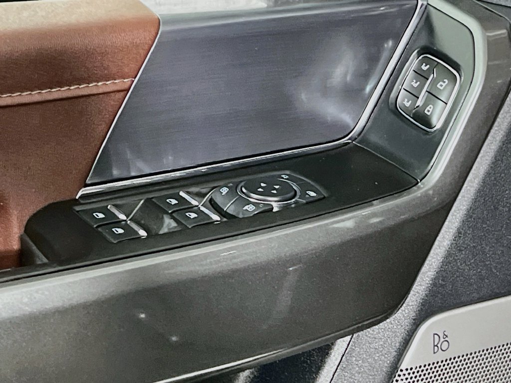 Used 2023 Ford F150 Lariat AWD/4WD image 14