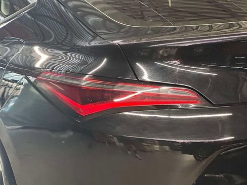 Certified 2024 Acura Integra FWD image 11