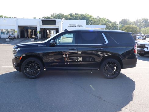 Used 2021 Chevrolet Tahoe High Country w/ Premium Package AWD/4WD image 18