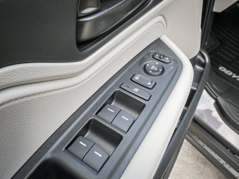 New 2026 Honda Odyssey EX-L image 15