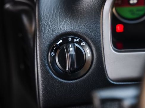 Used 2004 Pontiac GTO RWD image 66