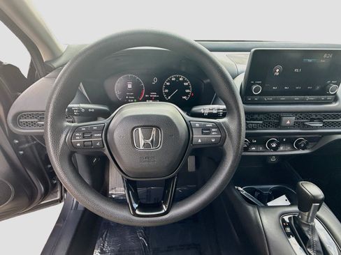 Used 2024 Honda HR-V LX image 10