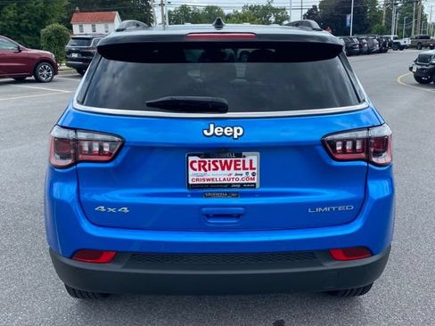 Used 2025 Jeep Compass Limited AWD/4WD image 4
