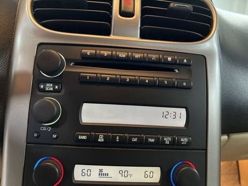 Used 2005 Chevrolet Corvette Convertible w/ Preferred Equipment Group RWD image 13