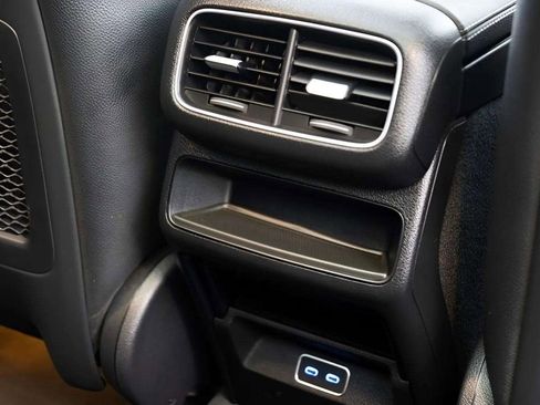 Used 2024 Mercedes-Benz GLE 450 4MATIC w/ Winter Package image 51