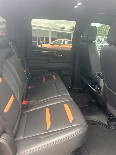 Certified 2022 GMC Sierra 1500 AT4 w/ AT4 Premium Package AWD/4WD image 7
