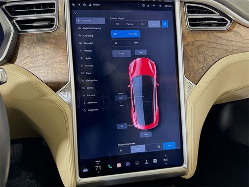 Used 2016 Tesla Model S 75D image 16