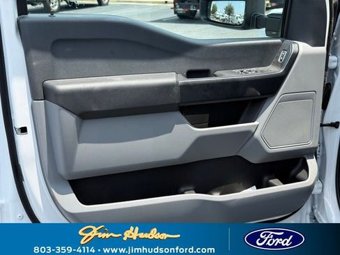 New 2025 Ford F550 2WD Regular Cab Super Duty image 20