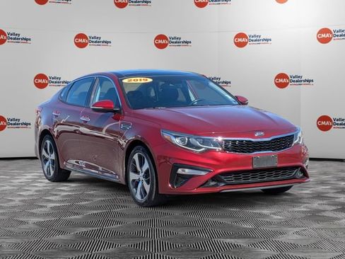Used 2019 Kia Optima S w/ S Panoramic Sunroof Package FWD image 3