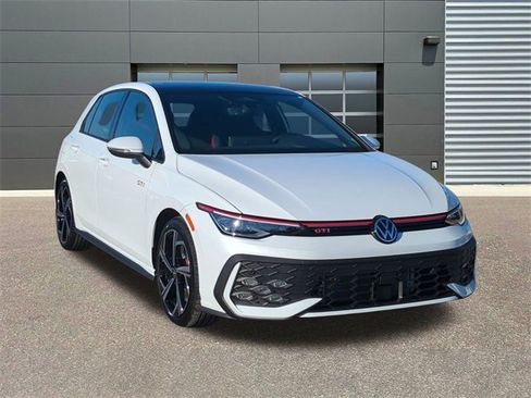 New 2026 Volkswagen GTI SE image 1