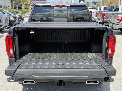 Used 2025 GMC Sierra 1500 Denali image 14
