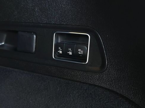 Used 2020 Mercedes-Benz GLS 450 4MATIC image 38