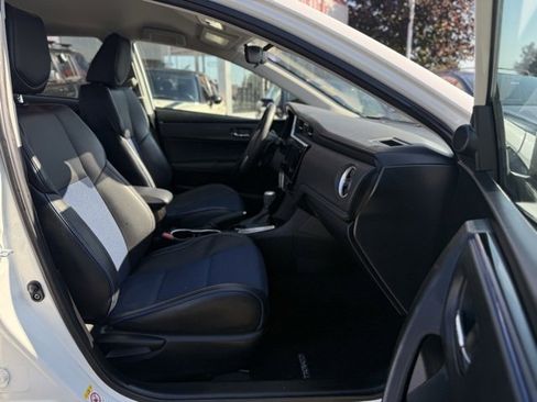 Used 2017 Toyota Corolla SE image 24