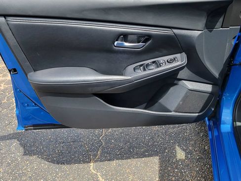 Used 2022 Nissan Sentra SV FWD image 18